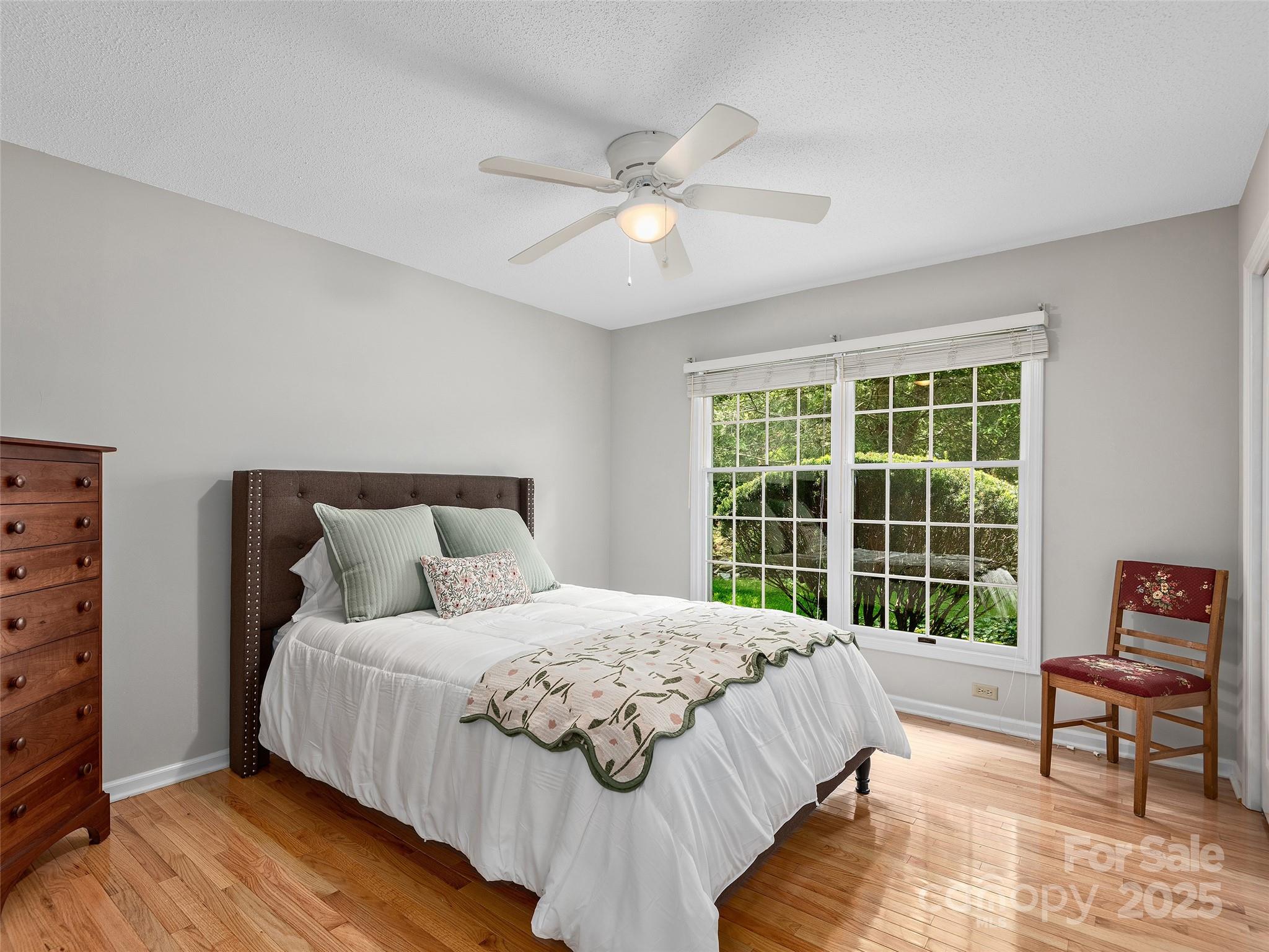 189 Cove Loop Road Hendersonville, NC 28739 - Photo 19 of 27 Gallery Image 19
