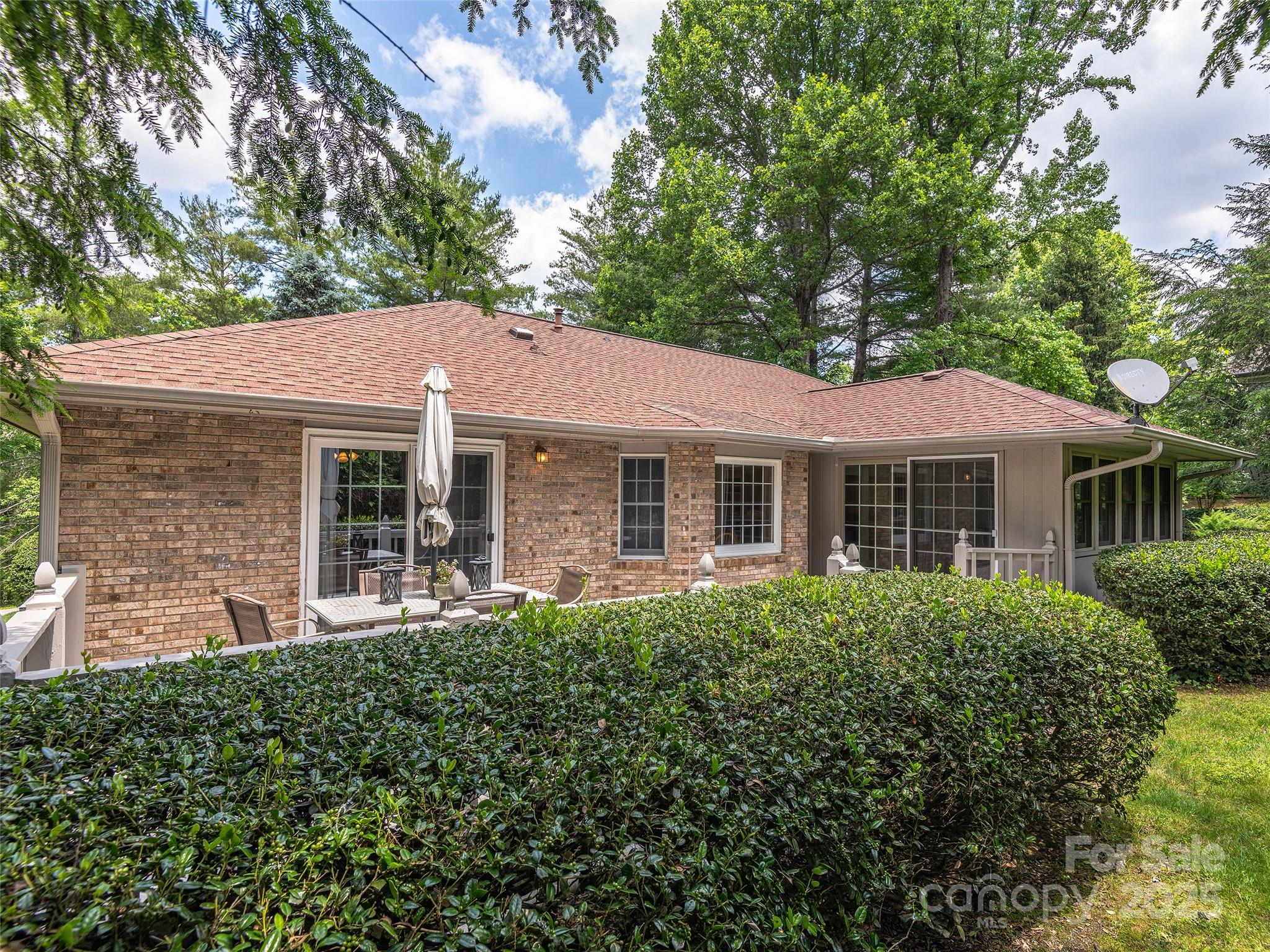 189 Cove Loop Road Hendersonville, NC 28739 - Photo 23 of 27 Gallery Image 23