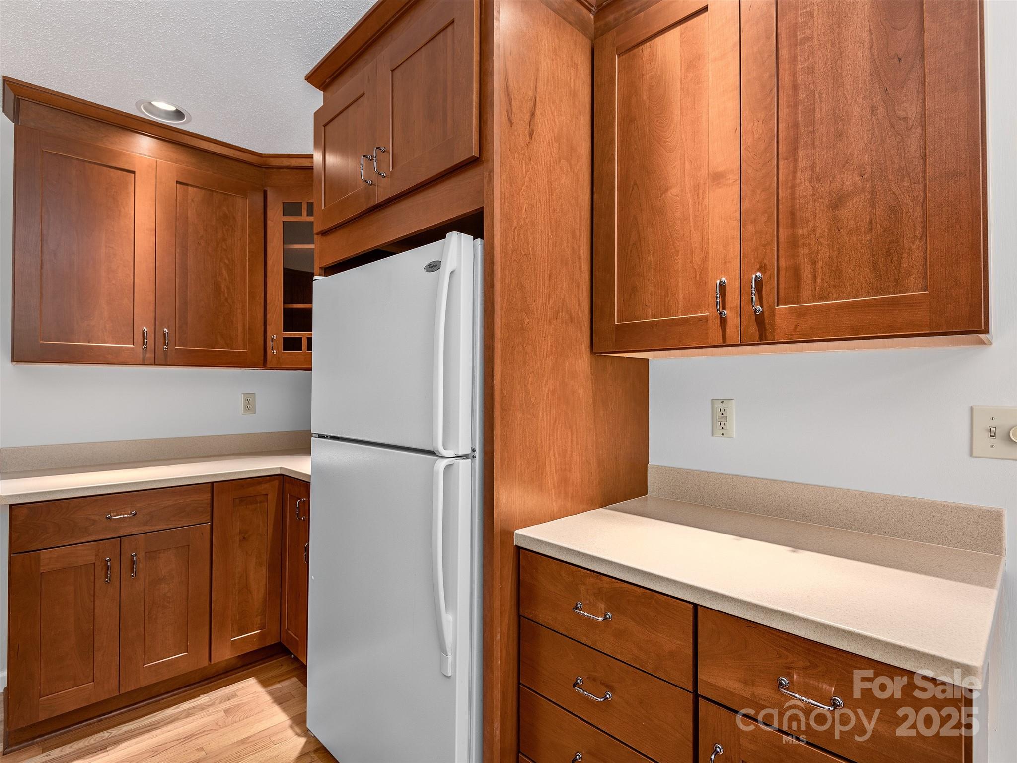 189 Cove Loop Road Hendersonville, NC 28739 - Photo 10 of 27 Gallery Image 10
