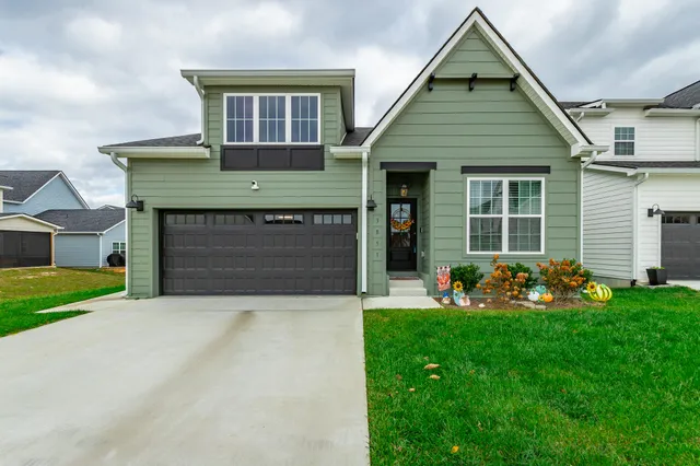 $575,000 | 3851 Inlet Loop, Chattanooga, TN 37416