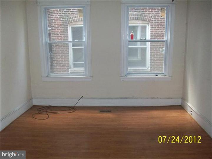 630 Wynnewood Road Philadelphia, PA 19151 - Photo 6 of 12 Dining Room