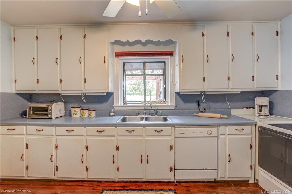 1827 Ebinport Road Rock Hill, SC 29732 - Photo 27 of 47 Gallery Image 27