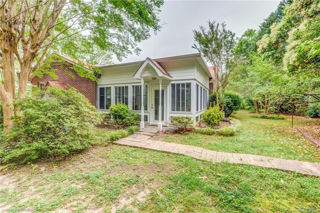1827 Ebinport Road Rock Hill, SC 29732 - Photo 9 of 47 Gallery Image 9