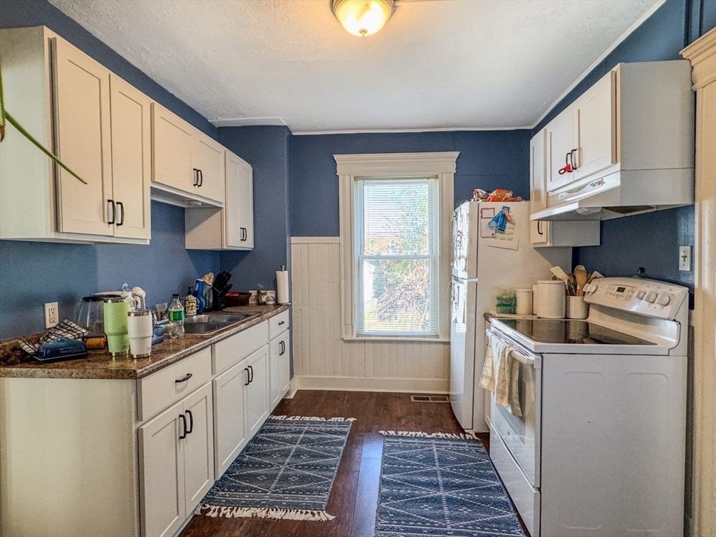 29 Unity Street Turners Falls, MA 01376 - Photo 20 of 41 Gallery Image 20