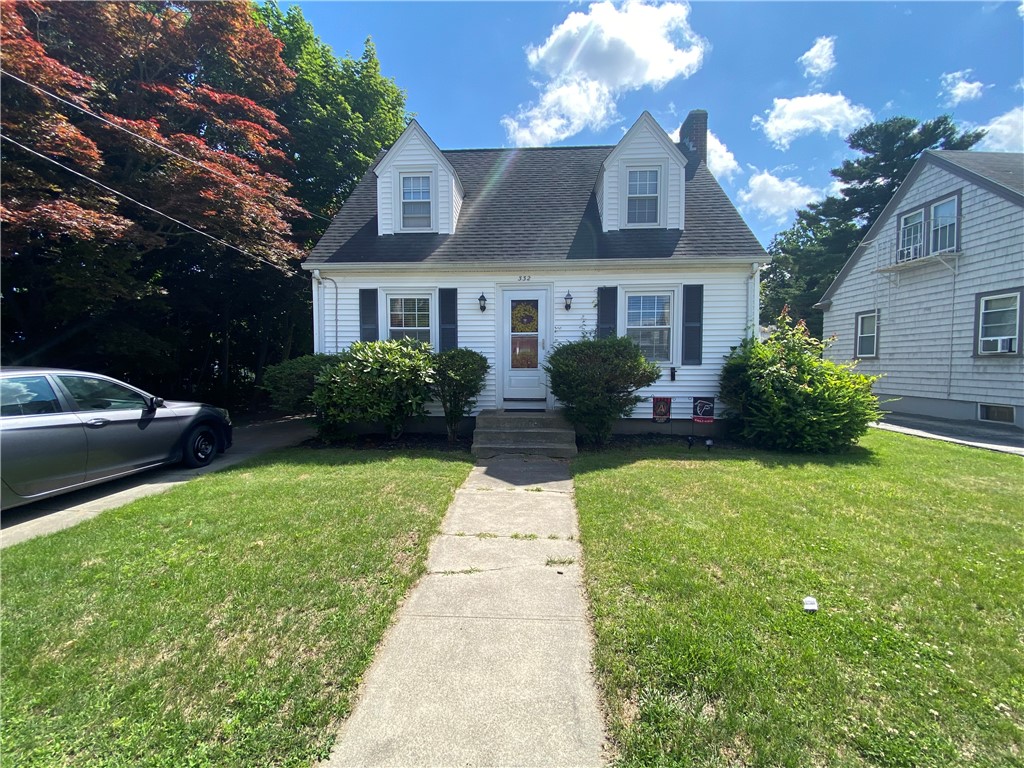 332 Aqueduct Road Cranston, RI 02910 - Photo 1 of 15