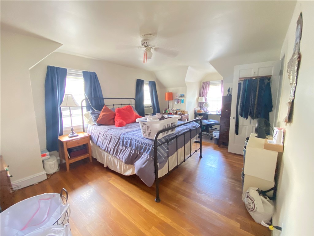 332 Aqueduct Road Cranston, RI 02910 - Photo 13 of 15