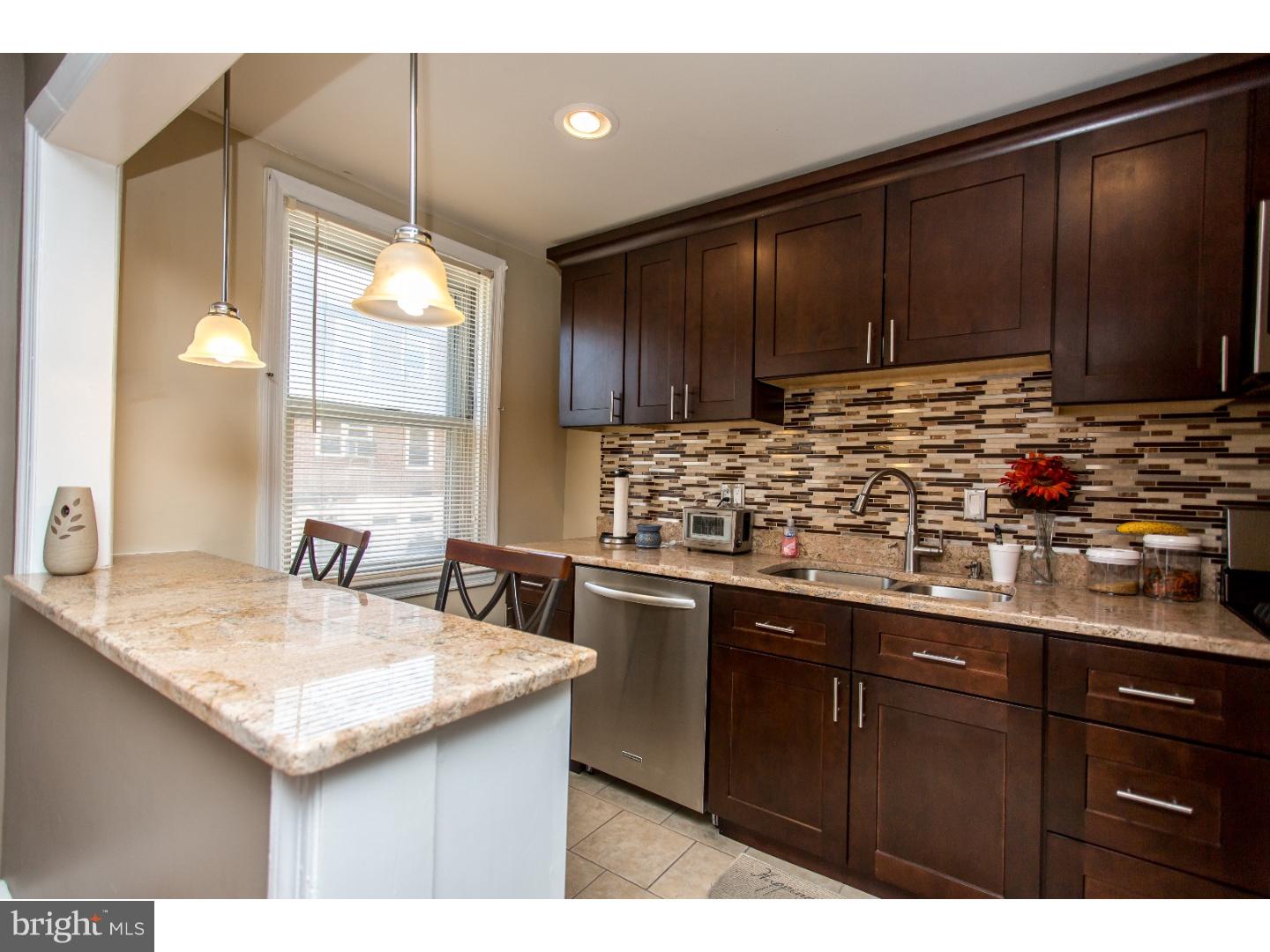 7340 Drexel Road Philadelphia, PA 19151 - Photo 6 of 20 Kitchen