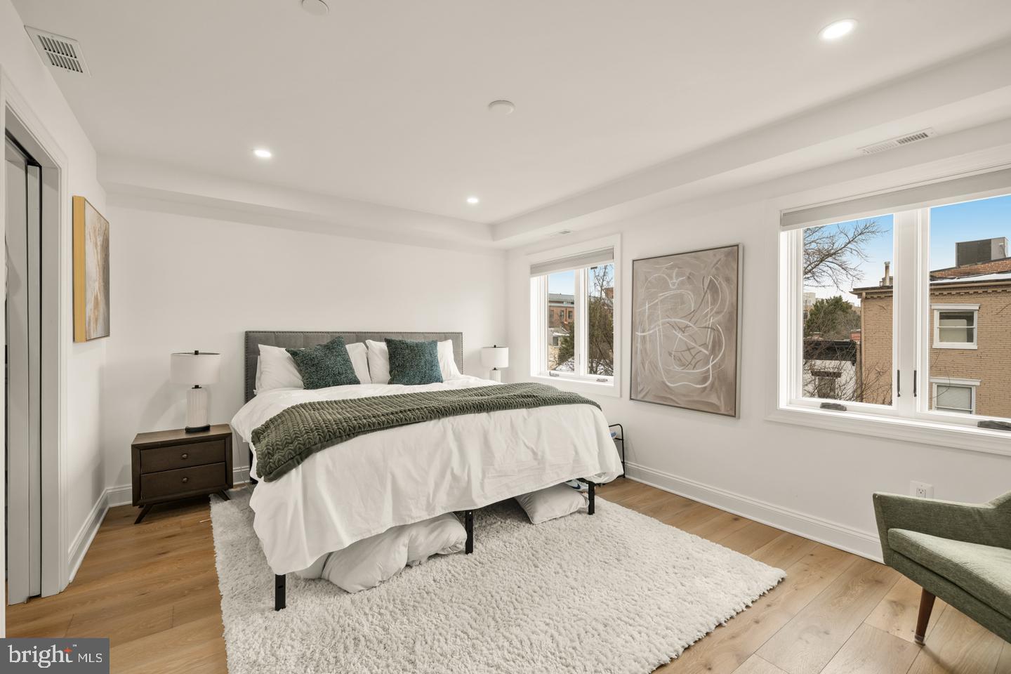 1202 Potomac Street Northwest, Unit T6 Washington, DC 20007 - Photo 14 of 21