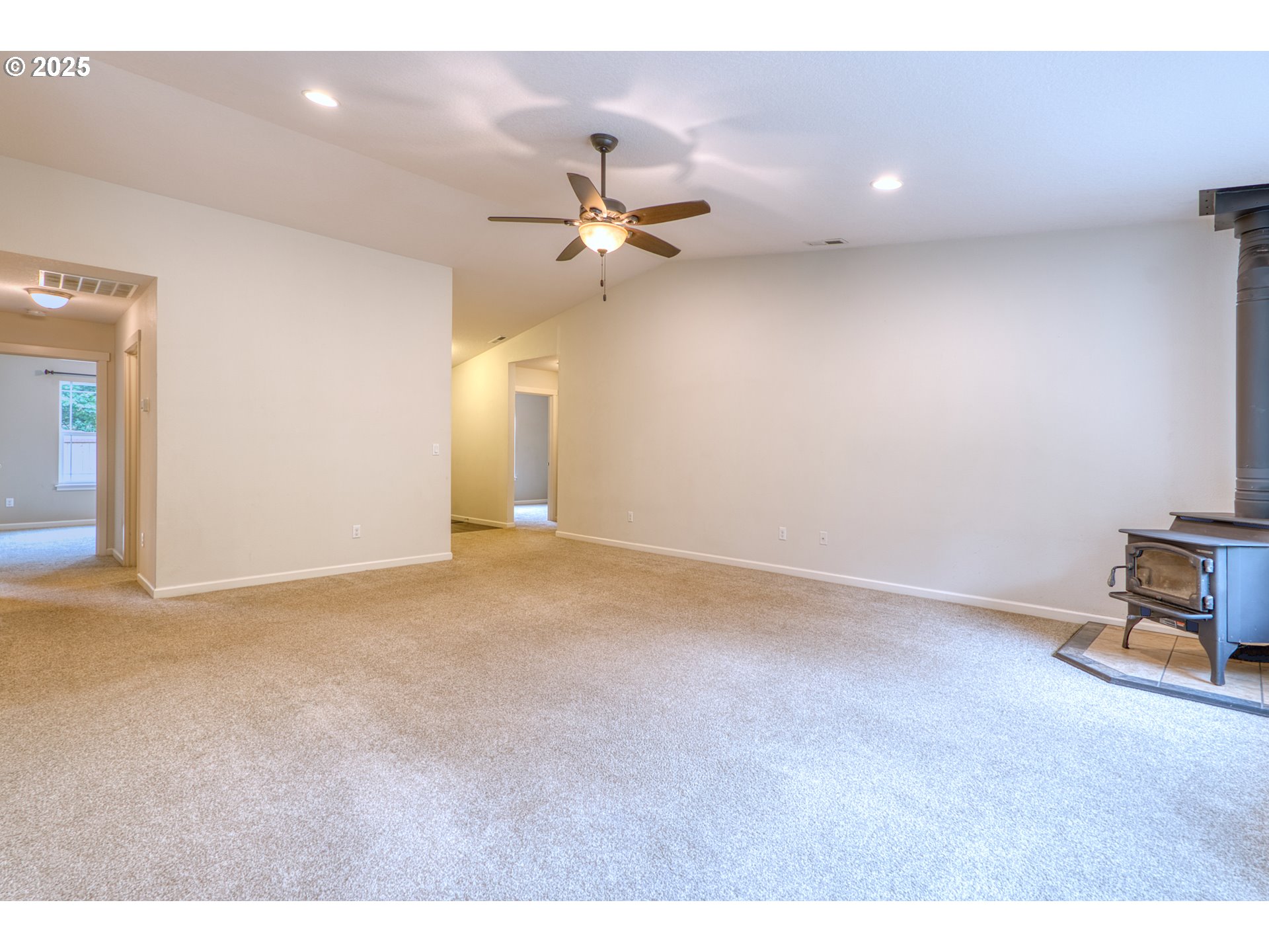 202 Edgewater Drive Carson, WA 98610 - Photo 18 of 48