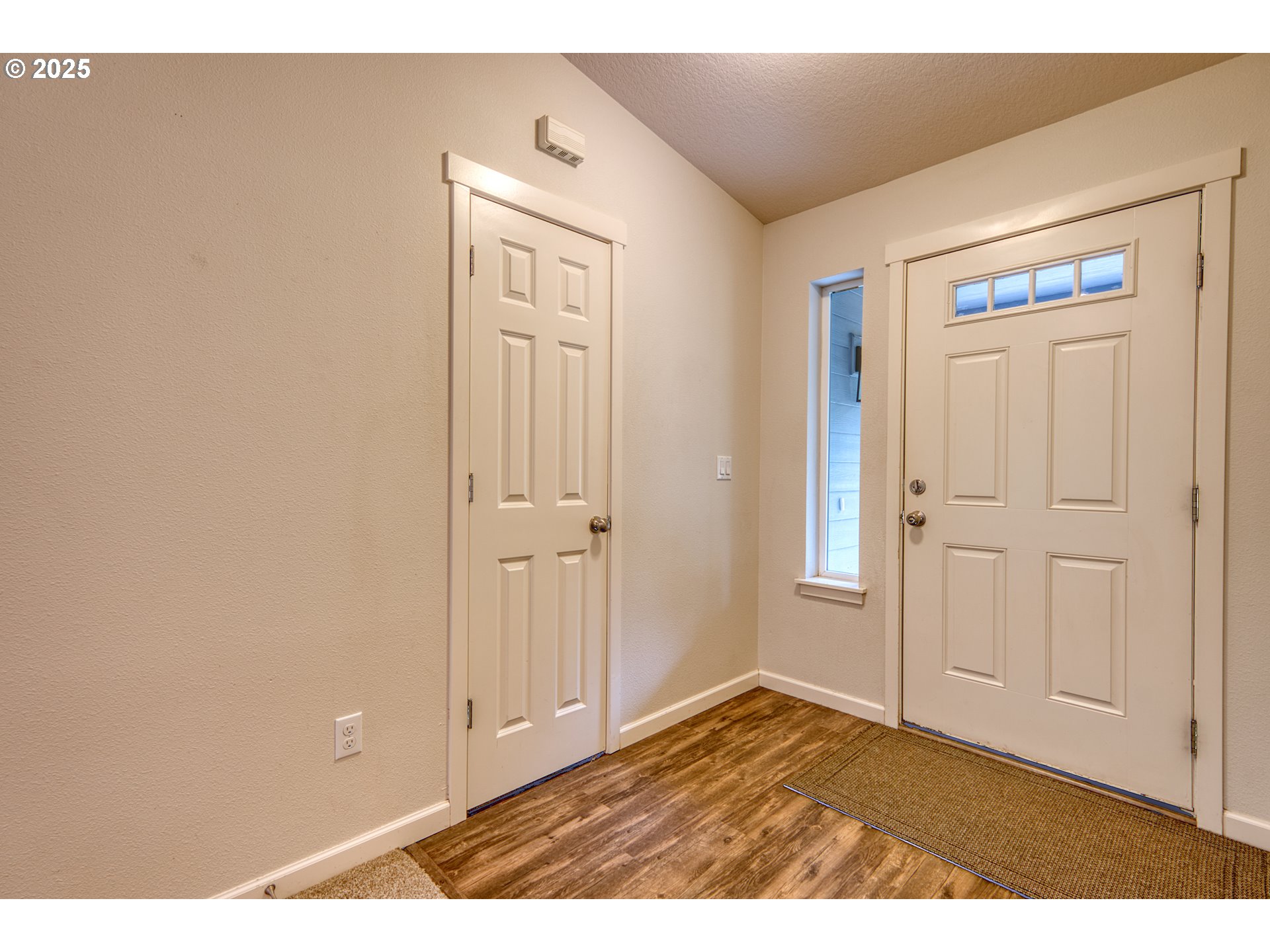 202 Edgewater Drive Carson, WA 98610 - Photo 19 of 48