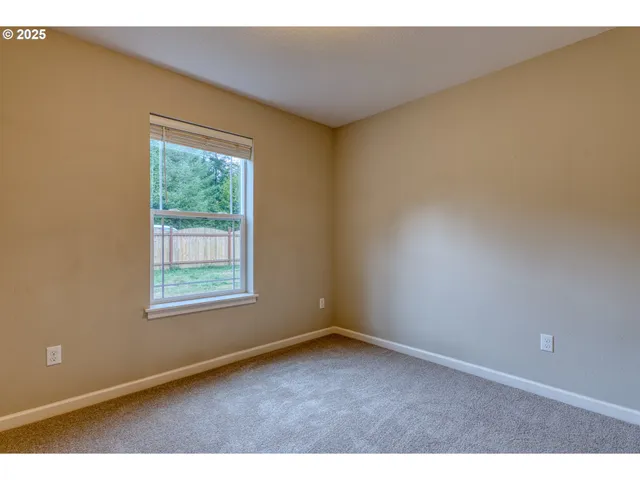 $640,000 | 202 Edgewater Drive, Carson, WA 98610