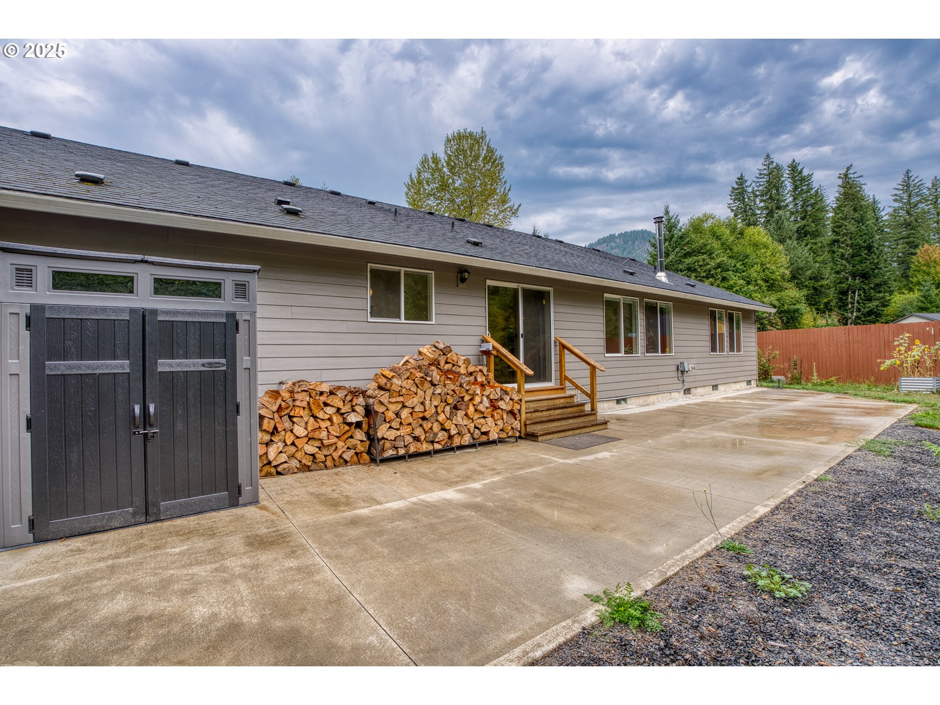 202 Edgewater Drive Carson, WA 98610 - Photo 30 of 48