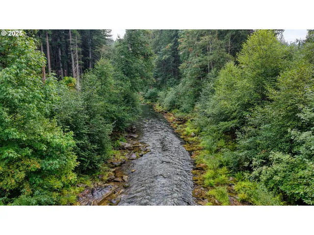 $640,000 | 202 Edgewater Drive, Carson, WA 98610