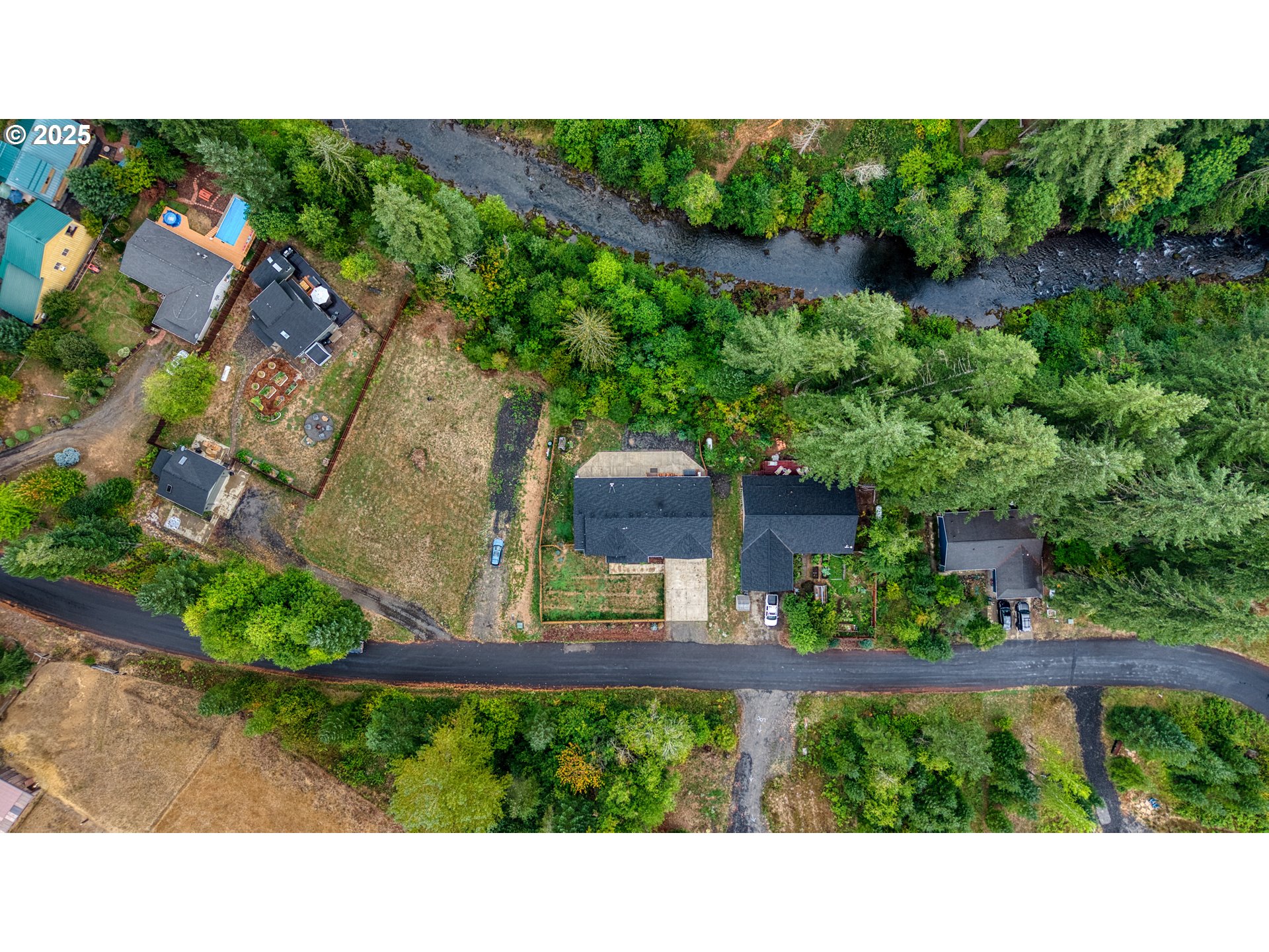 202 Edgewater Drive Carson, WA 98610 - Photo 40 of 48