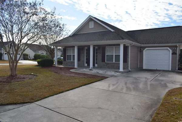 $1,895 | 201 Vesta Drive, Myrtle Beach, SC 29579