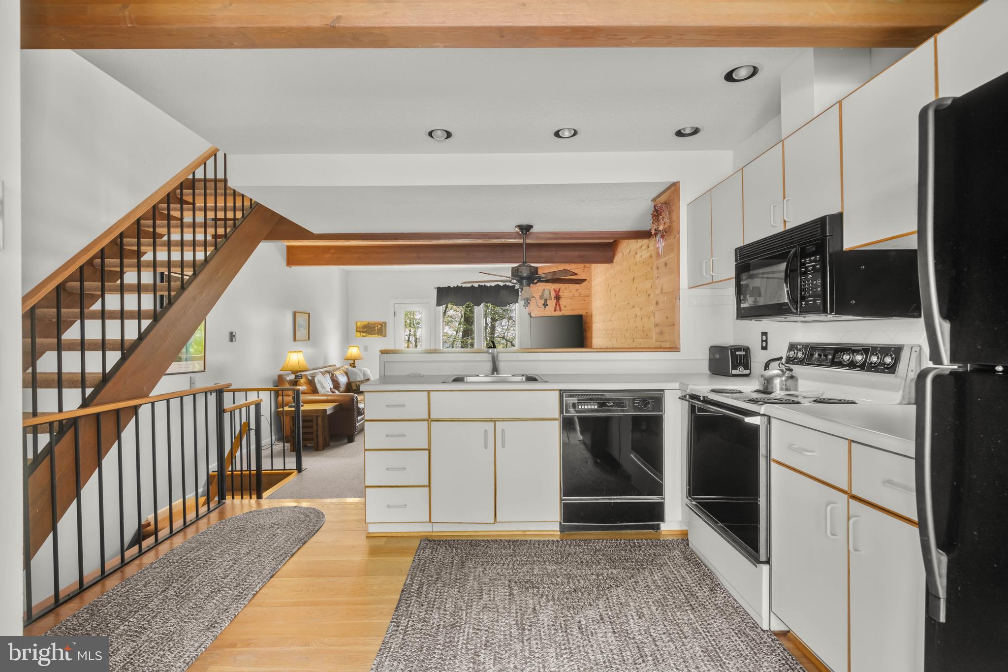 7 Winding Way, Unit 12B McHenry, MD 21541 - Photo 6 of 43