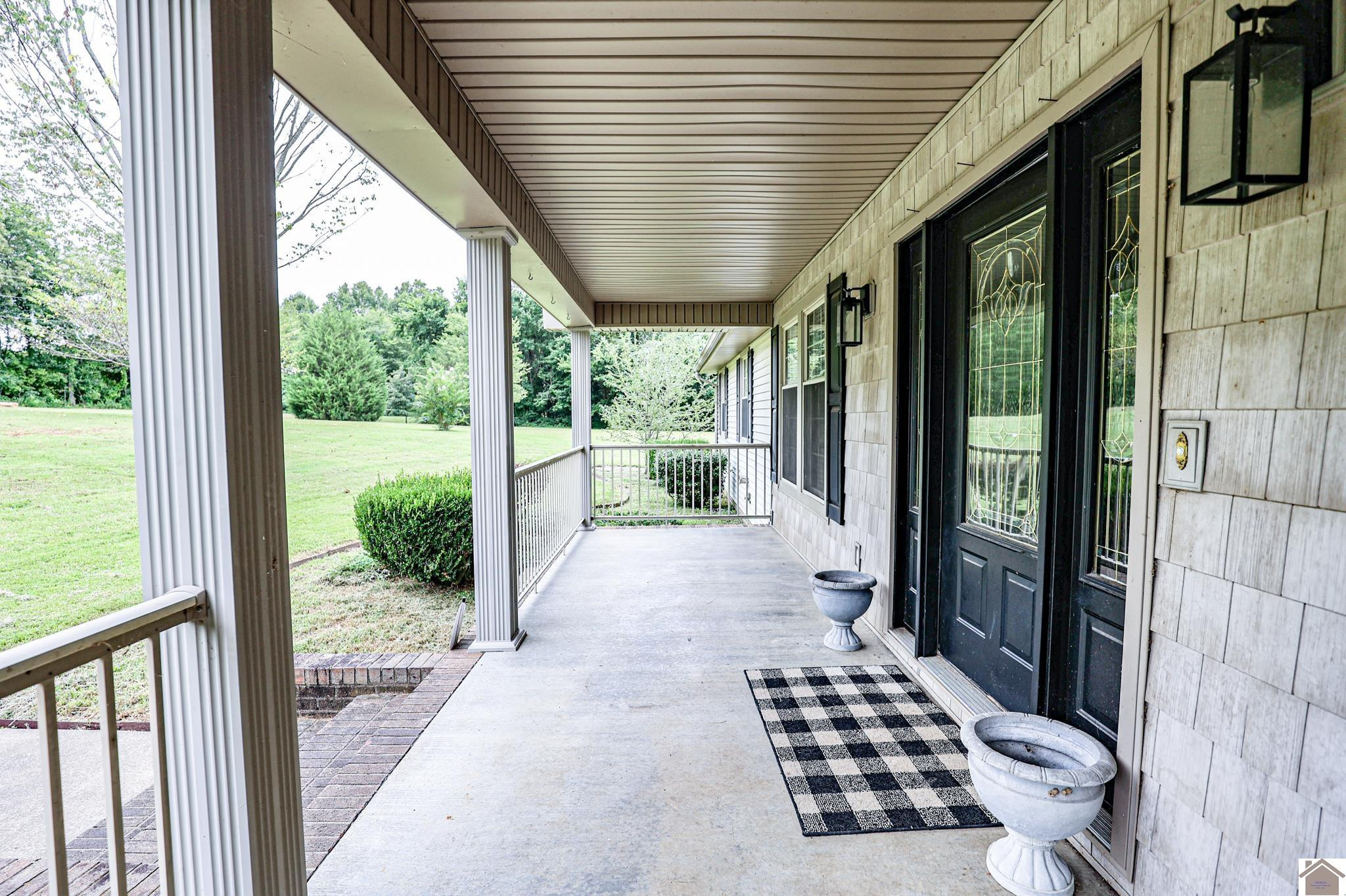 5015 Bethel Church Road Kevil, KY 42053 - Photo 11 of 35 Front Porch