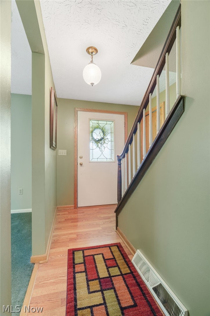4450 Cottage Grove Road Uniontown, OH 44685 - Photo 5 of 46