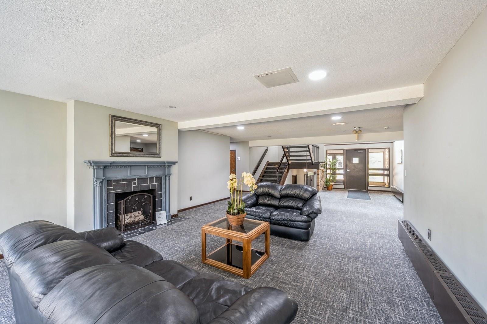 450 Ford Road, Unit 101 St. Louis Park, MN 55426 - Photo 13 of 15