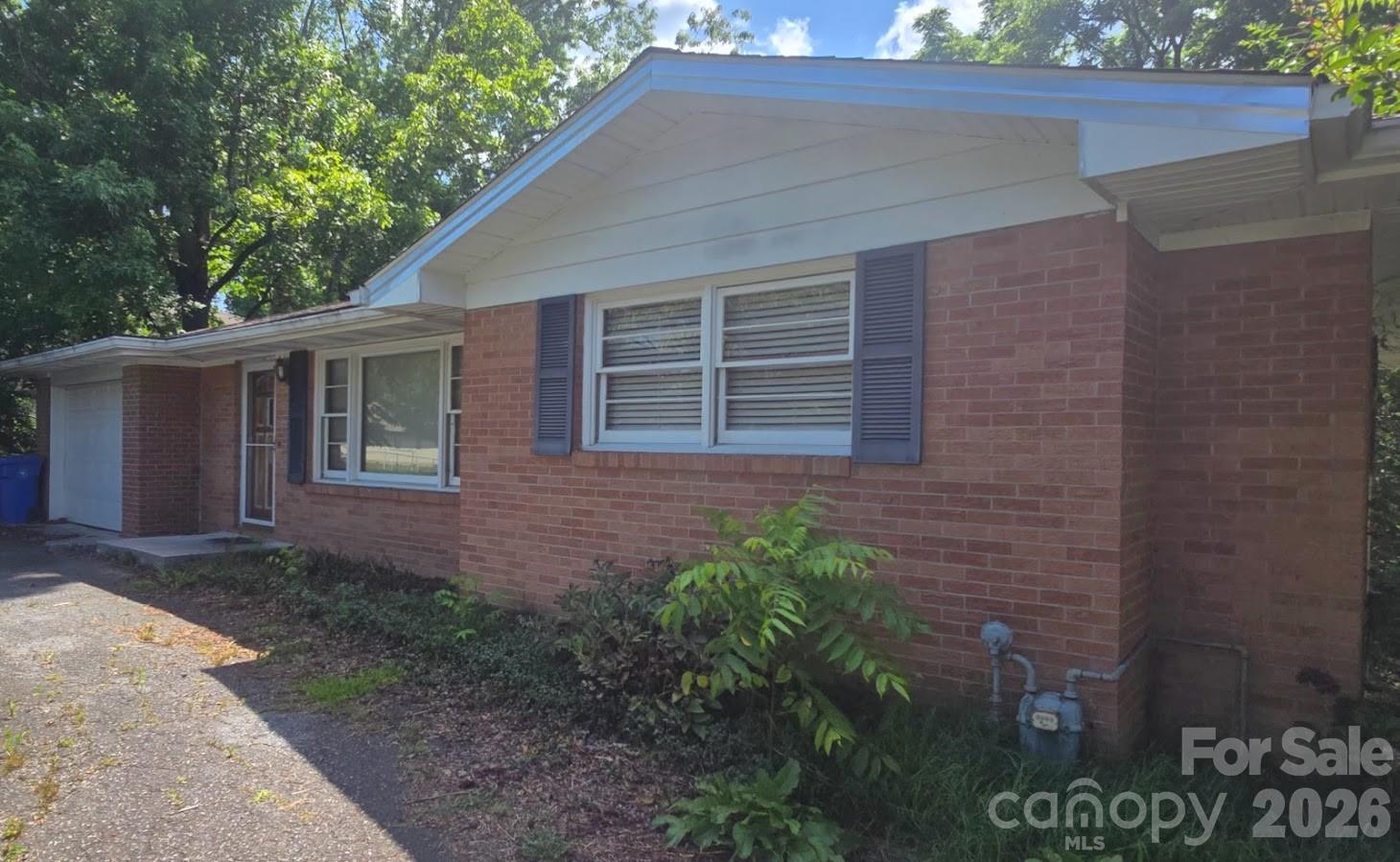 629 Willow Road Hendersonville, NC 28739 - Photo 1 of 18