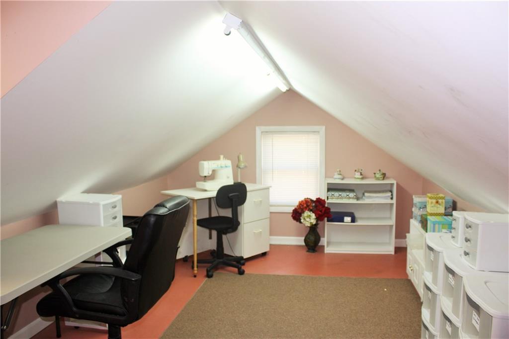 103 Bay Road Bowdoinham, ME 04008 - Photo 18 of 19 Upstairs Craft or Office area.