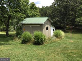 14100 Green Ridge Road Northeast Flintstone, MD 21530 - Photo 5 of 15 Gallery Image 5