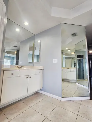 $3,500 | 2161 Southwest Imperial Street, Port St. Lucie, FL 34987