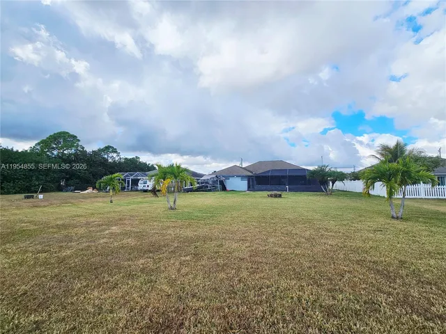 $3,500 | 2161 Southwest Imperial Street, Port St. Lucie, FL 34987