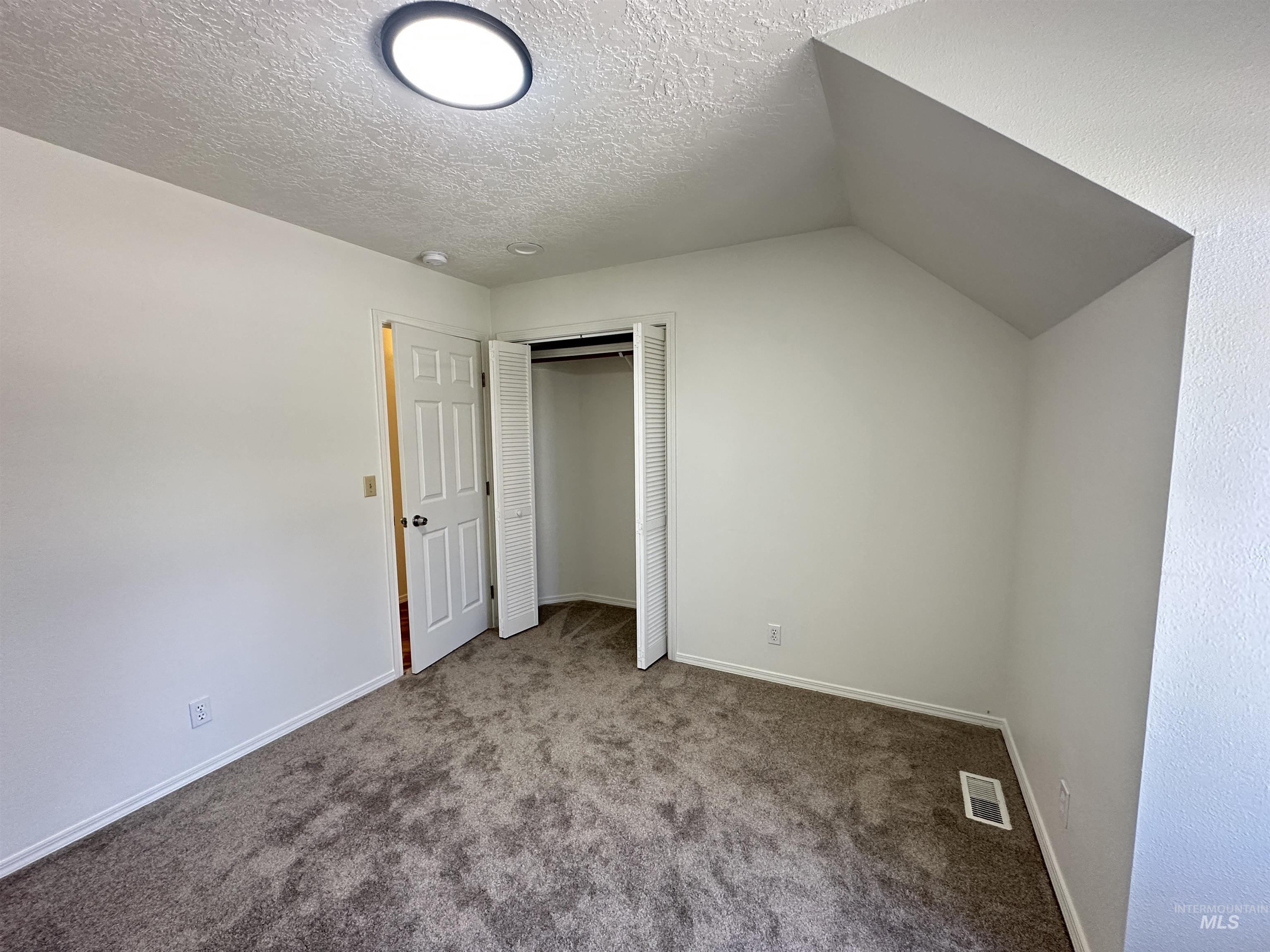 3201 East Rivernest Lane Boise, ID 83706 - Photo 24 of 34