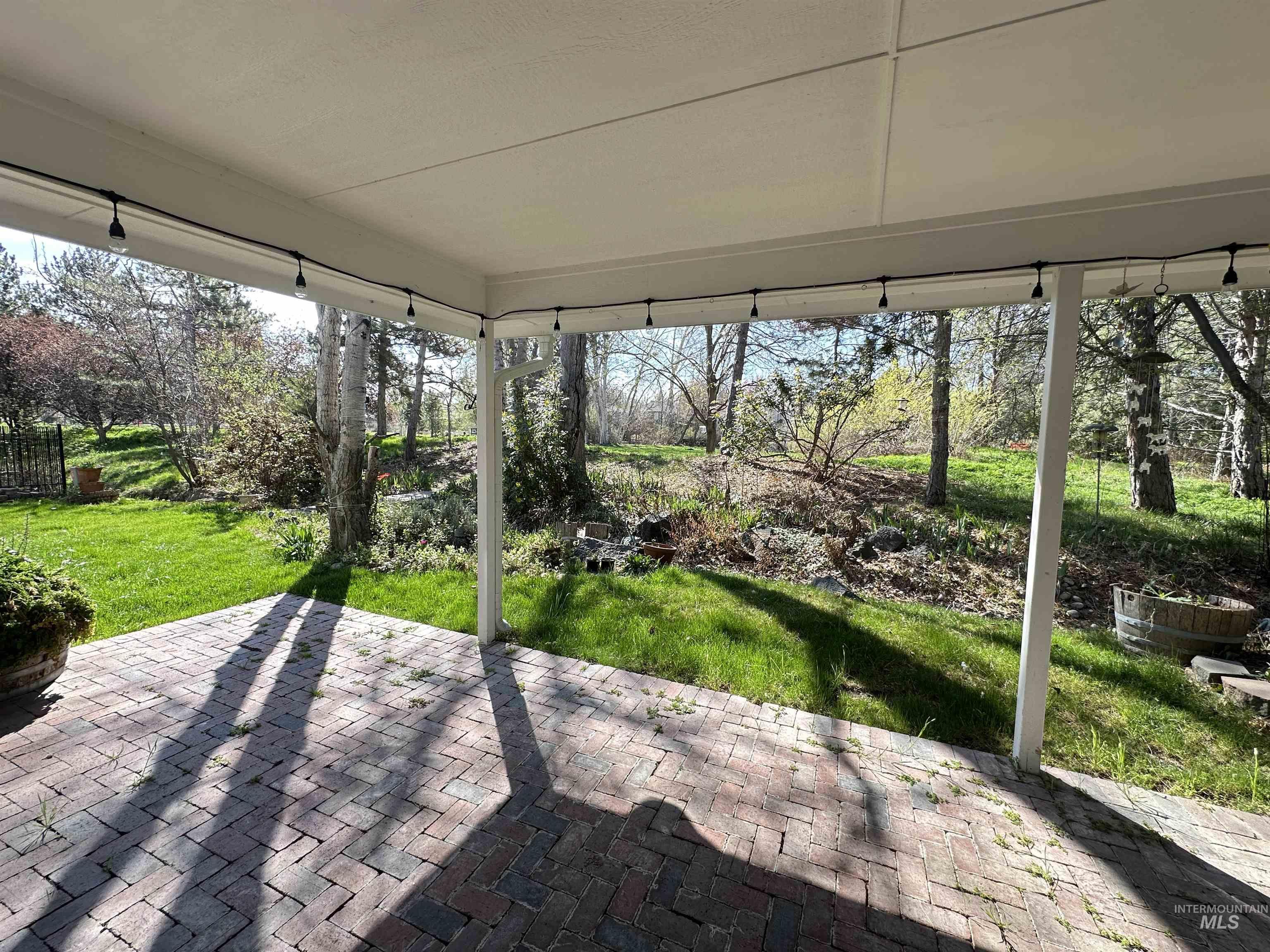 3201 East Rivernest Lane Boise, ID 83706 - Photo 31 of 34