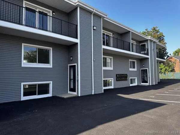 $2,100 | 107 South Main Street, Unit 7, Norwalk, CT 06854