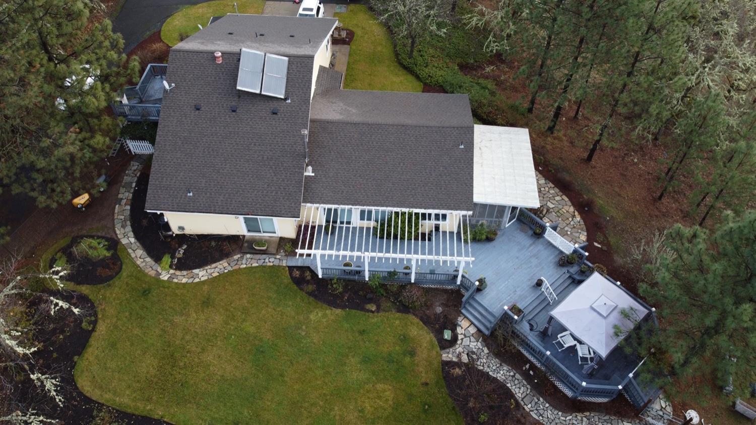 1891 Lonnon Road Grants Pass, OR 97527 - Photo 27 of 34 Aerial View