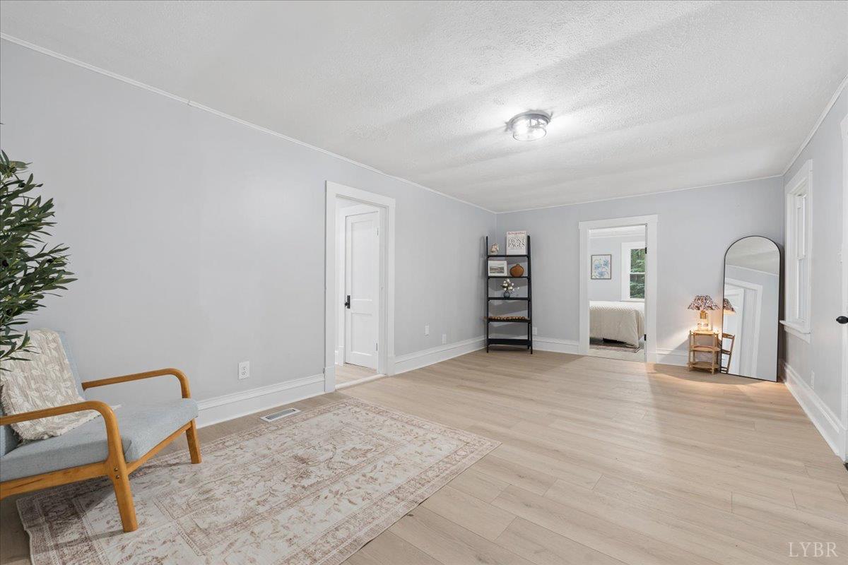 10049 Oakville Road Gladstone, VA 24553 - Photo 7 of 29