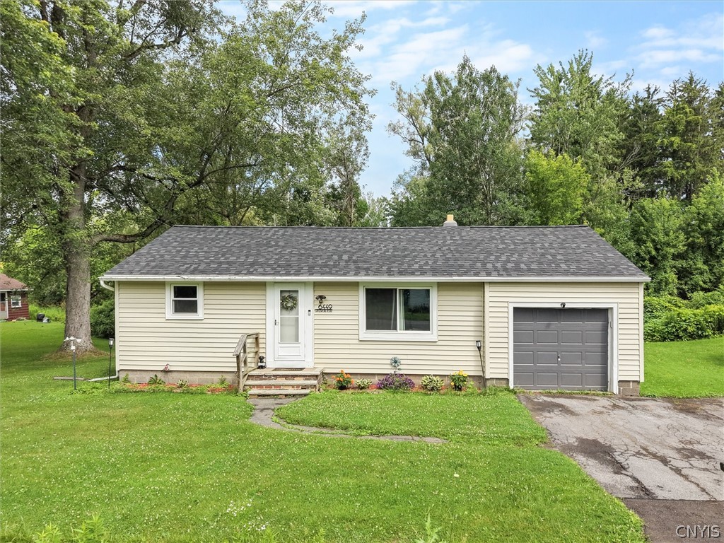 6449 Lakeshore Road Cicero, NY 13039 - Photo 1 of 24