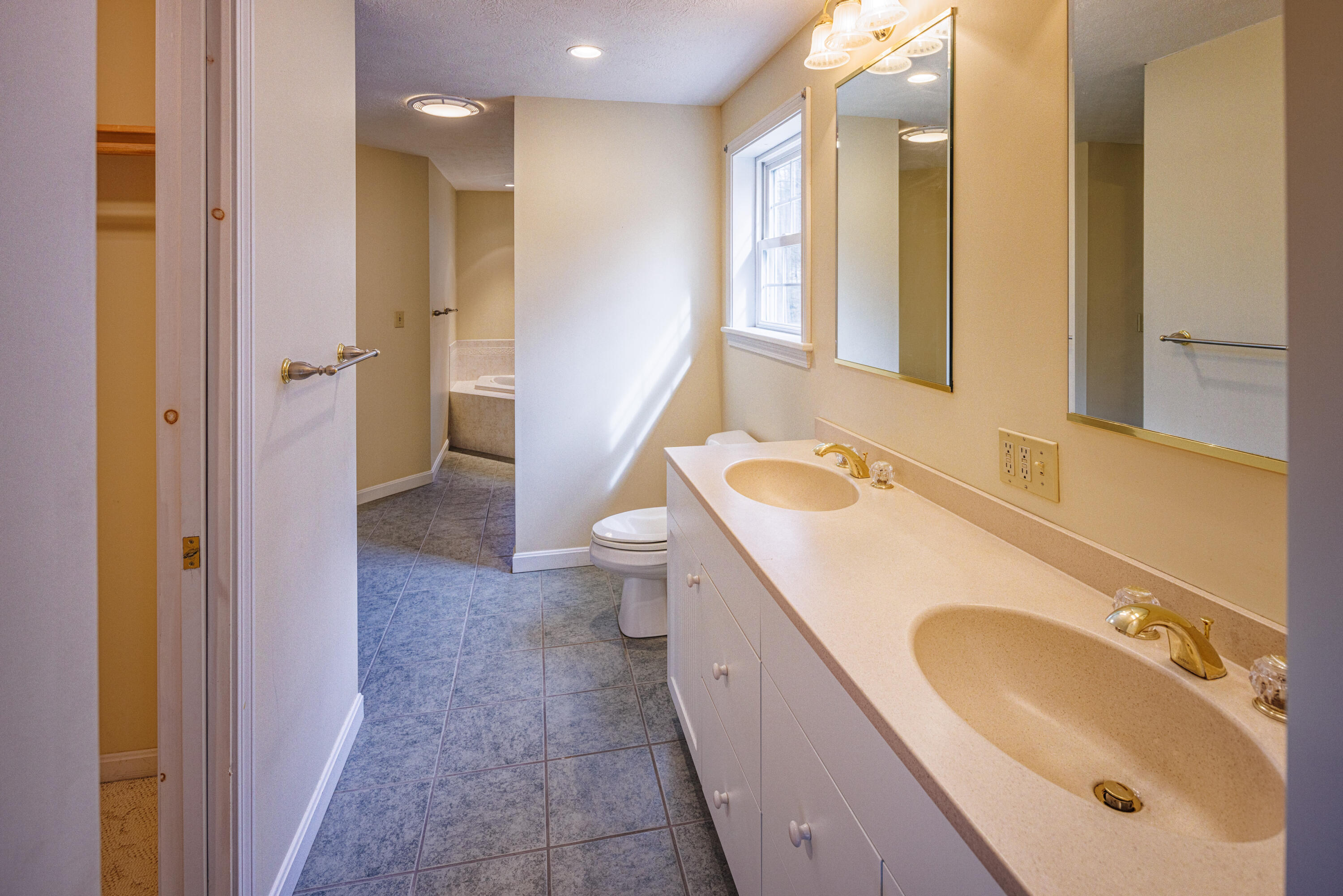 83 Blueberry Hill Road Alfred, ME 04002 - Photo 25 of 40 Double vanities