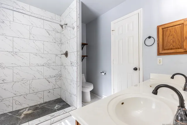 $1,800 | 4011 Arbor Heights, San Antonio, TX 78251