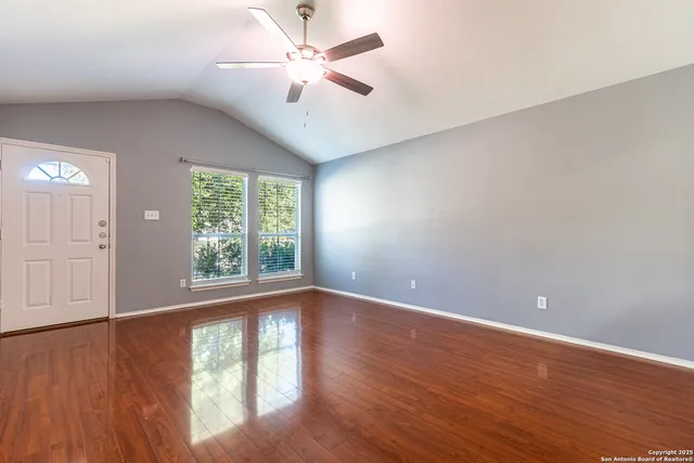 $1,800 | 4011 Arbor Heights, San Antonio, TX 78251