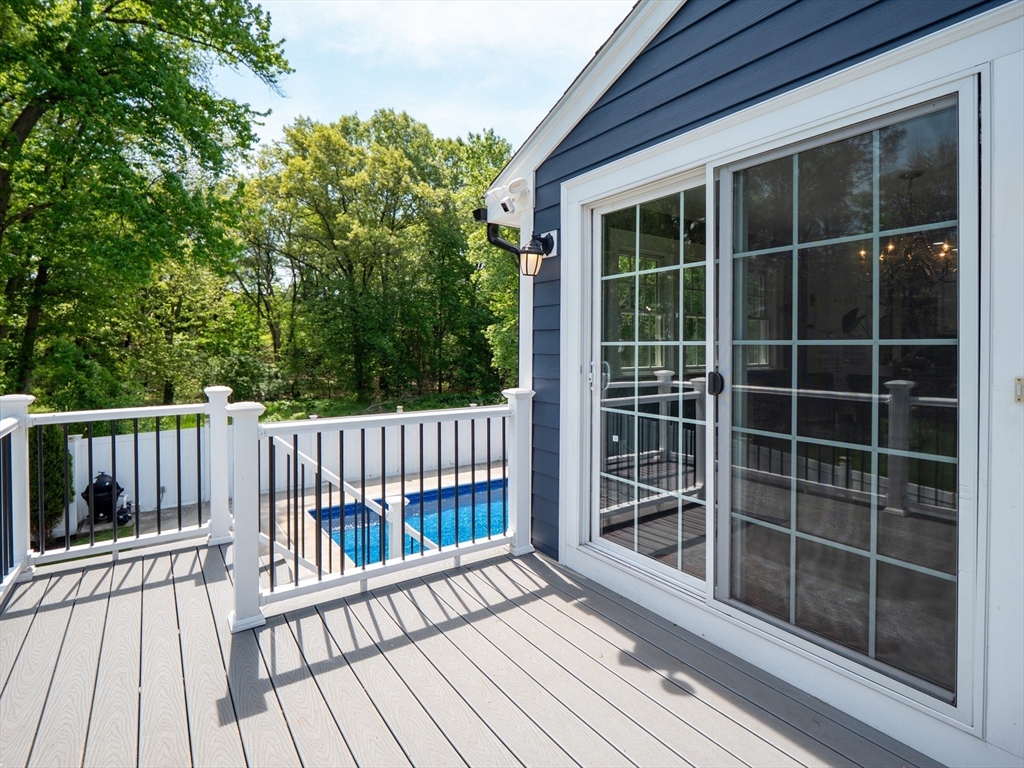159 Mishawum Road Woburn, MA 01801 - Photo 37 of 41