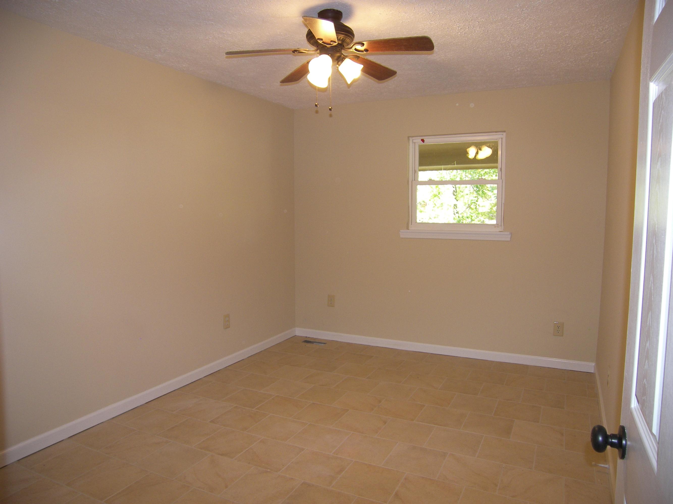 87 Hidden Valley Road Crossville, TN 38572 - Photo 14 of 21 101_7819