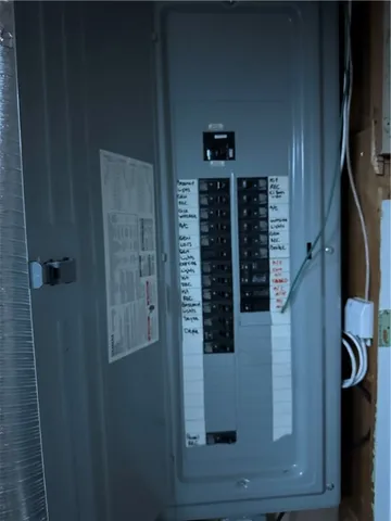 $339,900 | 55 Columbus Boulevard, Cranston, RI 02910