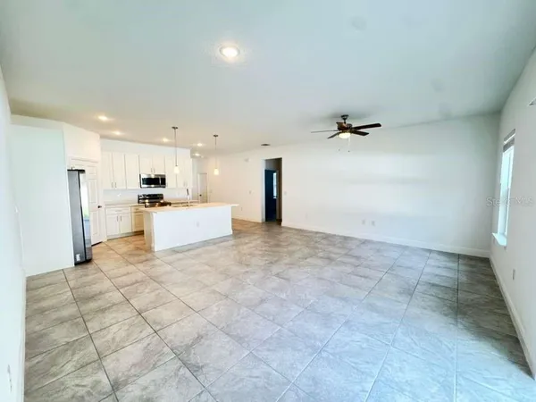 $1,995 | 16054 Southwest 55th Avenue Road, Ocala, FL 34473