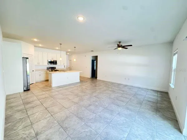 $1,995 | 16054 Southwest 55th Avenue Road, Ocala, FL 34473