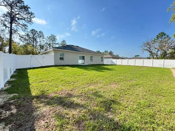 $1,995 | 16054 Southwest 55th Avenue Road, Ocala, FL 34473