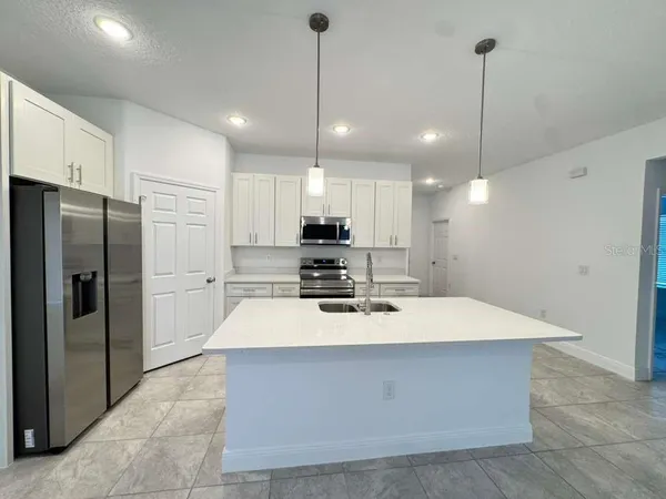 $1,995 | 16054 Southwest 55th Avenue Road, Ocala, FL 34473