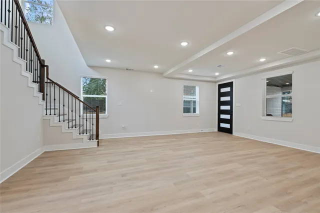 $429,999 | 7709 Avenue L, Houston, TX 77012