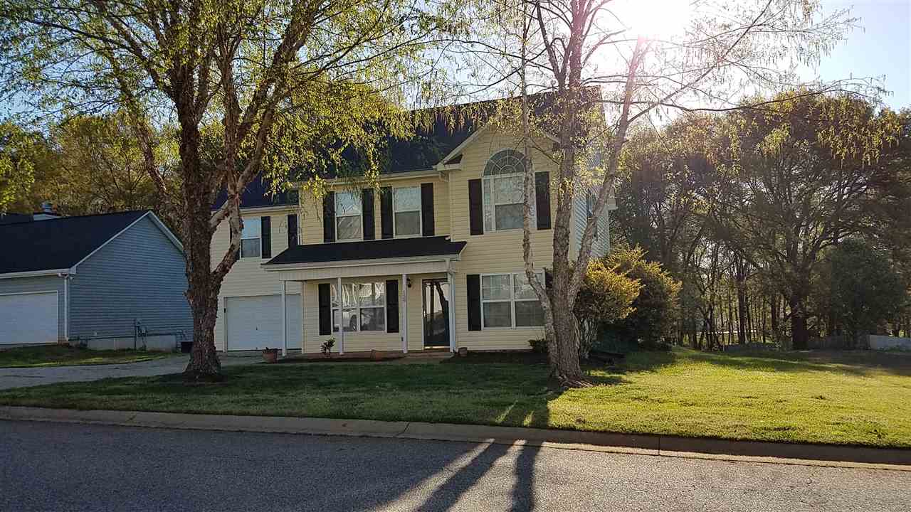 129 Slate Drive Boiling Springs, SC 29316 - Photo 3 of 25 Gallery Image 3