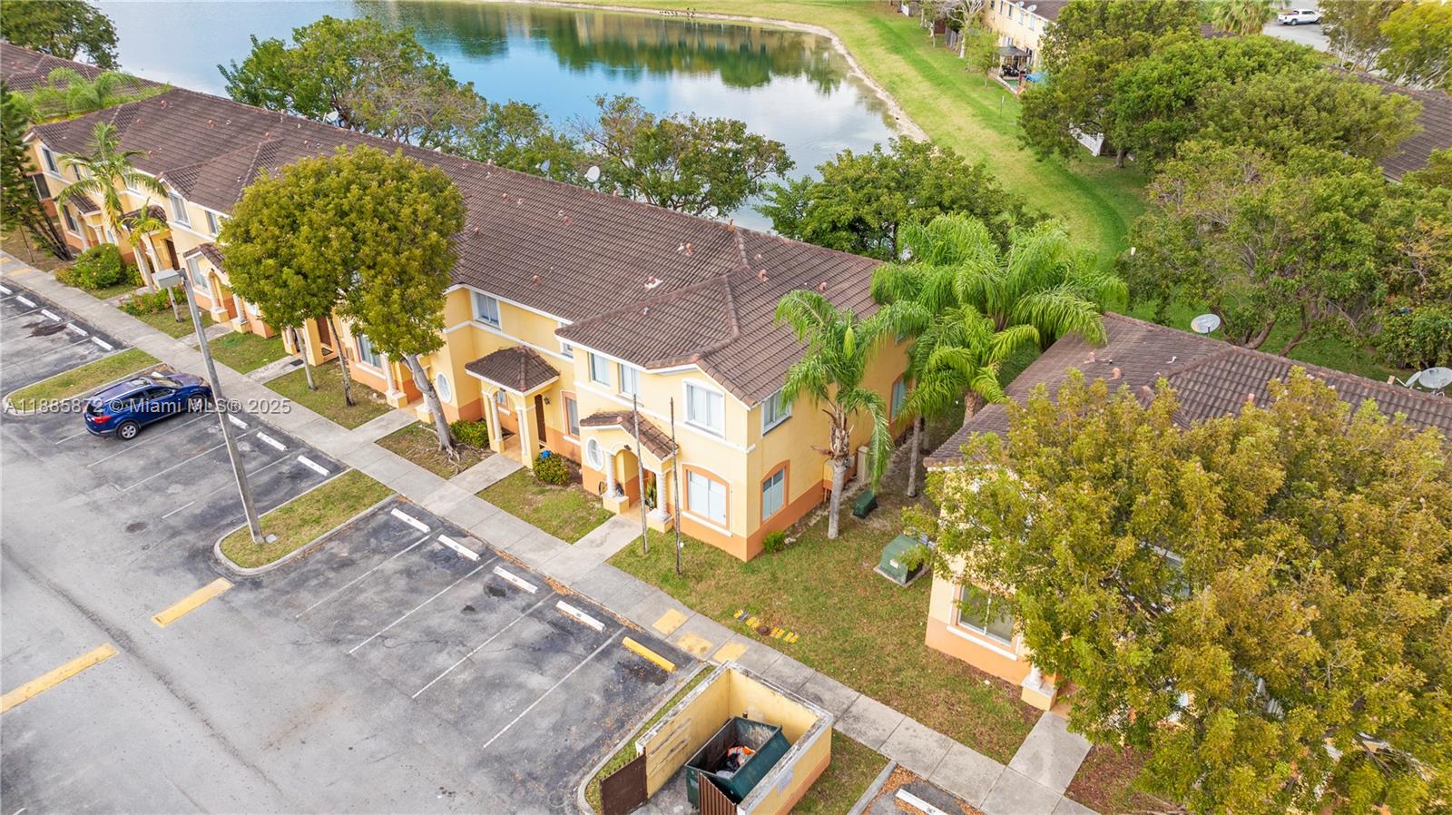 2873 Southeast 15th Road, Unit 68 Homestead, FL 33035 - Photo 4 of 40 Gallery Image 4