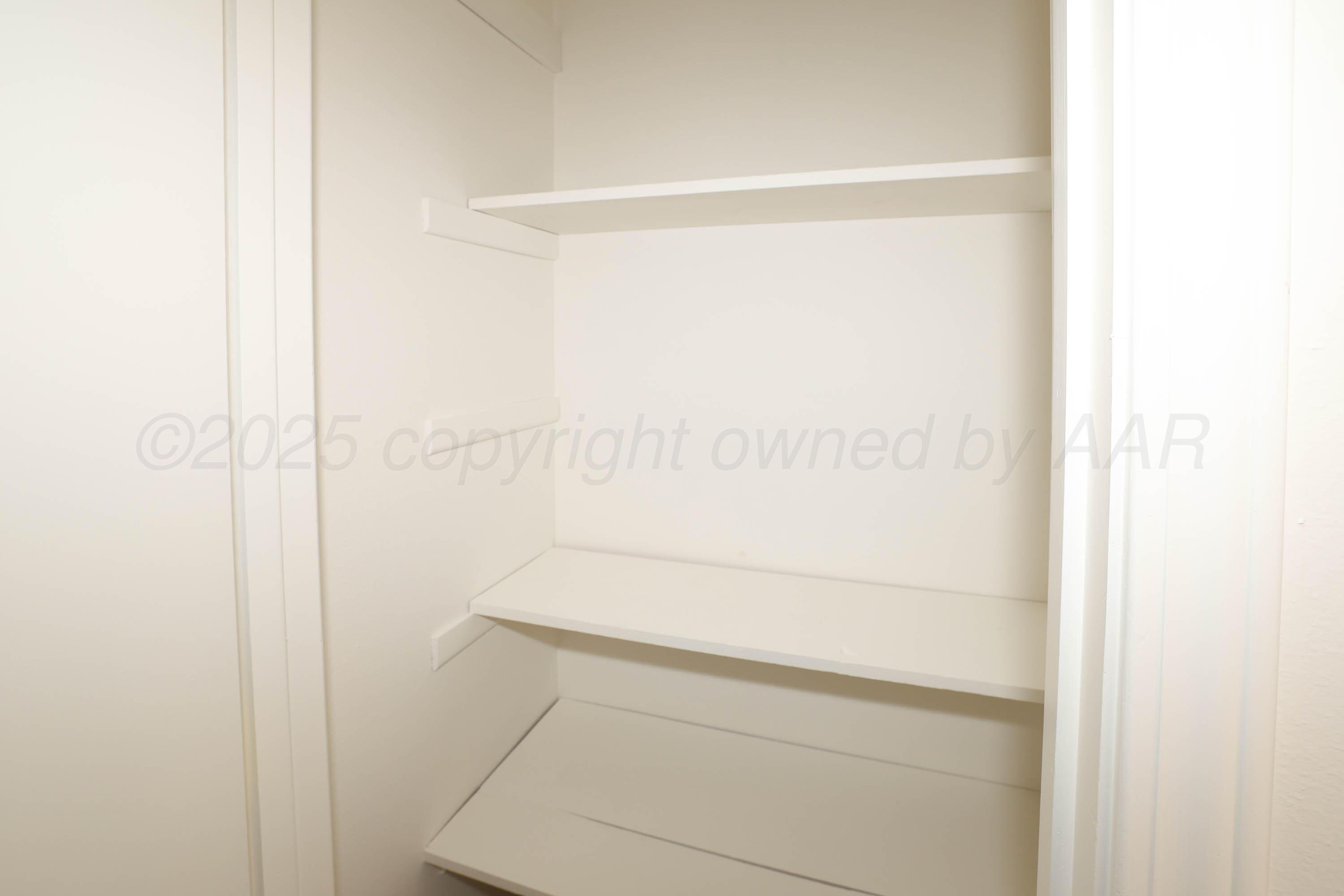 4415 Kingston Road Amarillo, TX 79109 - Photo 9 of 28 a close up of a shower