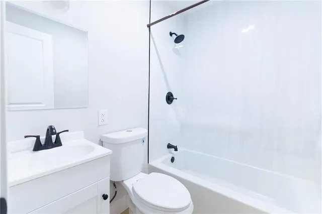 $210,000 | 3312 Delavan Avenue, Kansas City, KS 66104