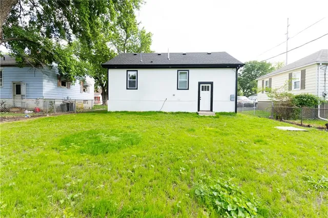 $210,000 | 3312 Delavan Avenue, Kansas City, KS 66104